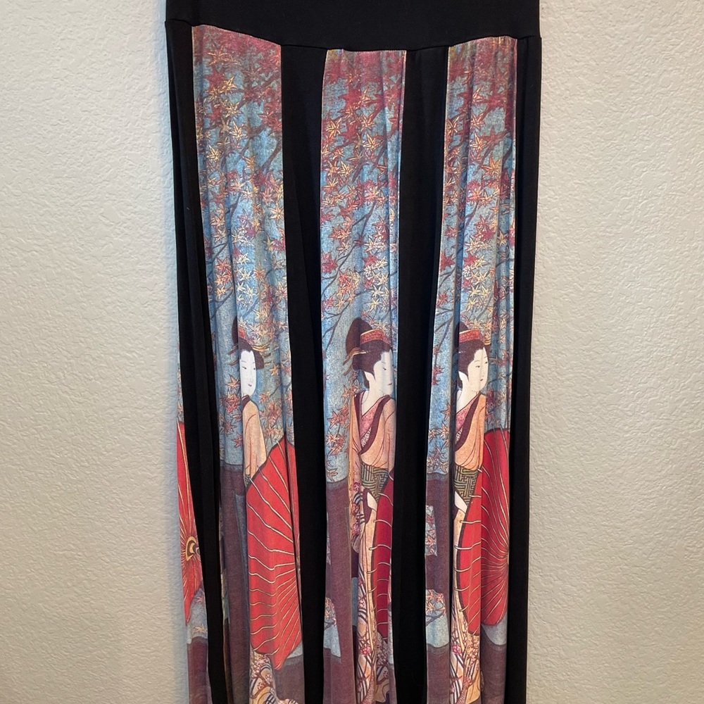 Eastern Serenity Black Red Geisha Print Flowy Stretchy Maxi Skirt | Medium - Picture 3 of 8